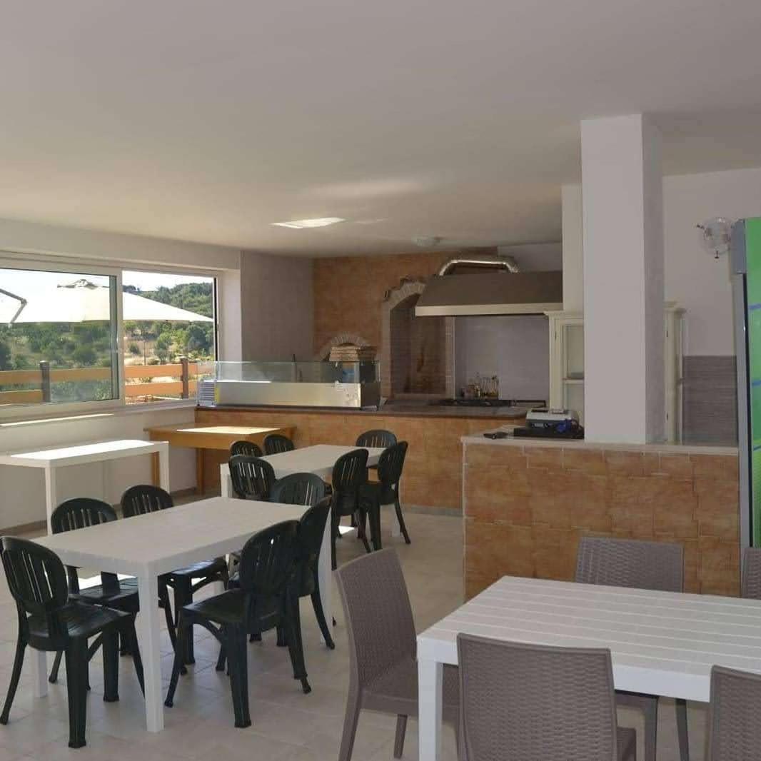 Villa Uria Monolocali Con E Senza Angolo Cottura Ischitella Exterior photo